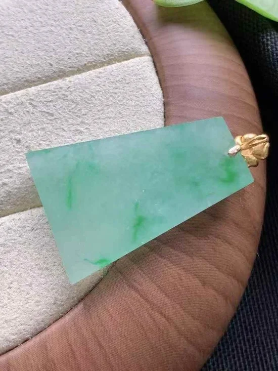 Untreated Floating Green Jade Pendant with 18k Gold Accent Cerified Type A - Picture 2 of 3